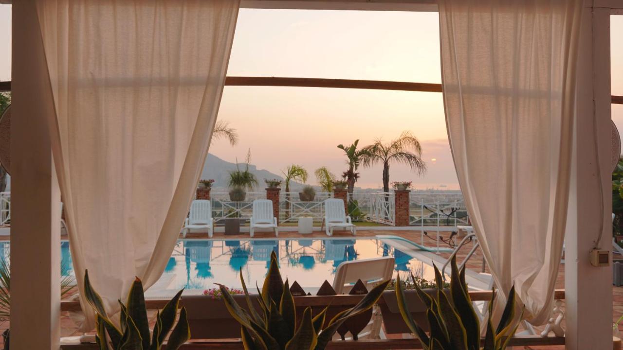 Bed and breakfast Sole E Luna 3*