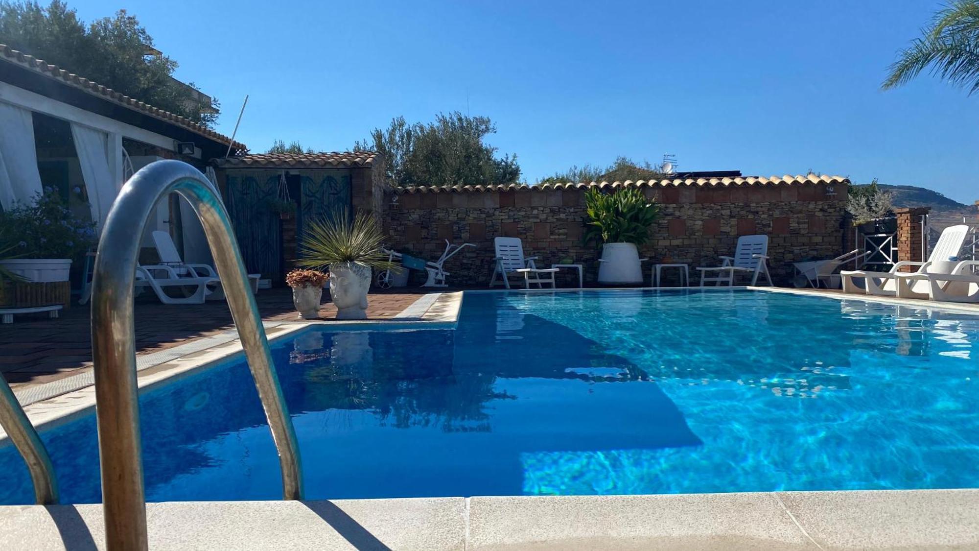 Bed and breakfast Sole E Luna 3*
